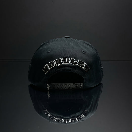 Cap Black & Silver (Gorra Negro y Plata)